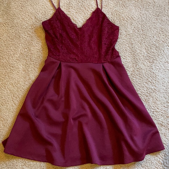 Charlotte Russe Dresses & Skirts - Charlotte Russe Skater dress - L